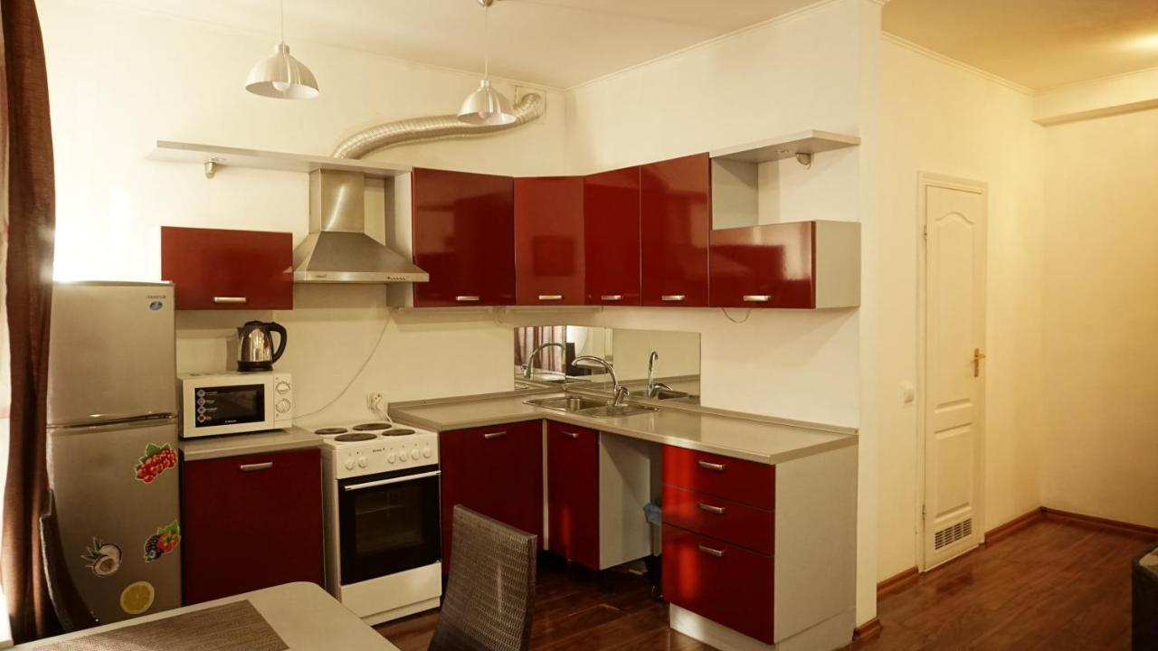 Doba In Ua Centre Apartments Дніпро Екстер'єр фото