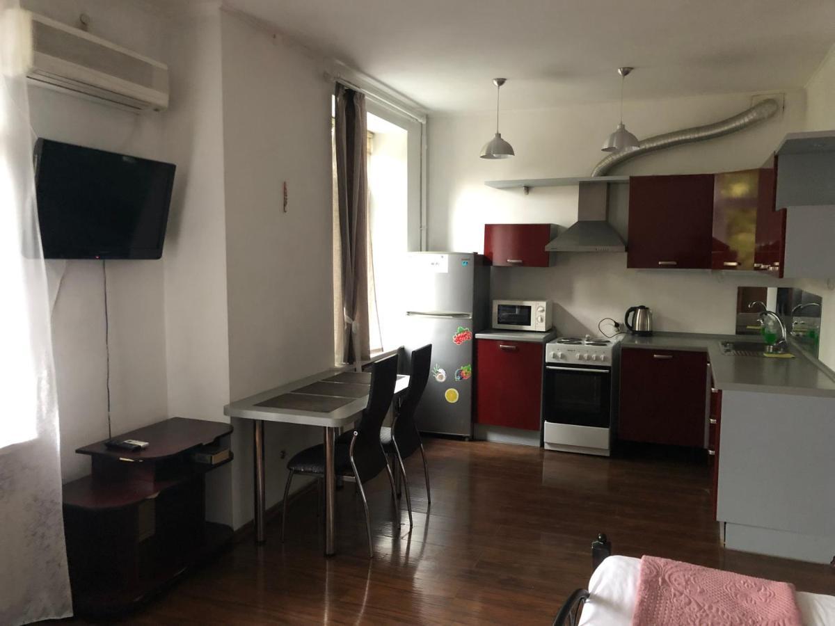 Doba In Ua Centre Apartments Дніпро Екстер'єр фото